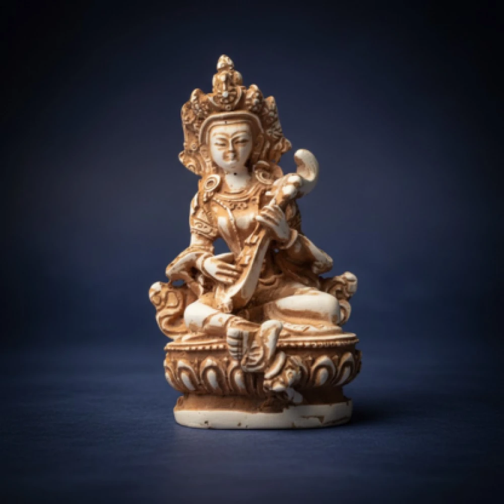 Statue Saraswati couleur ivoire